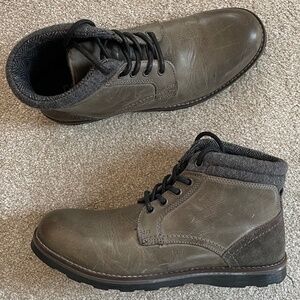 Crevo Mens Gray Leather Boots 8